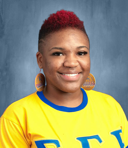 Alumna Shakevia Robinson