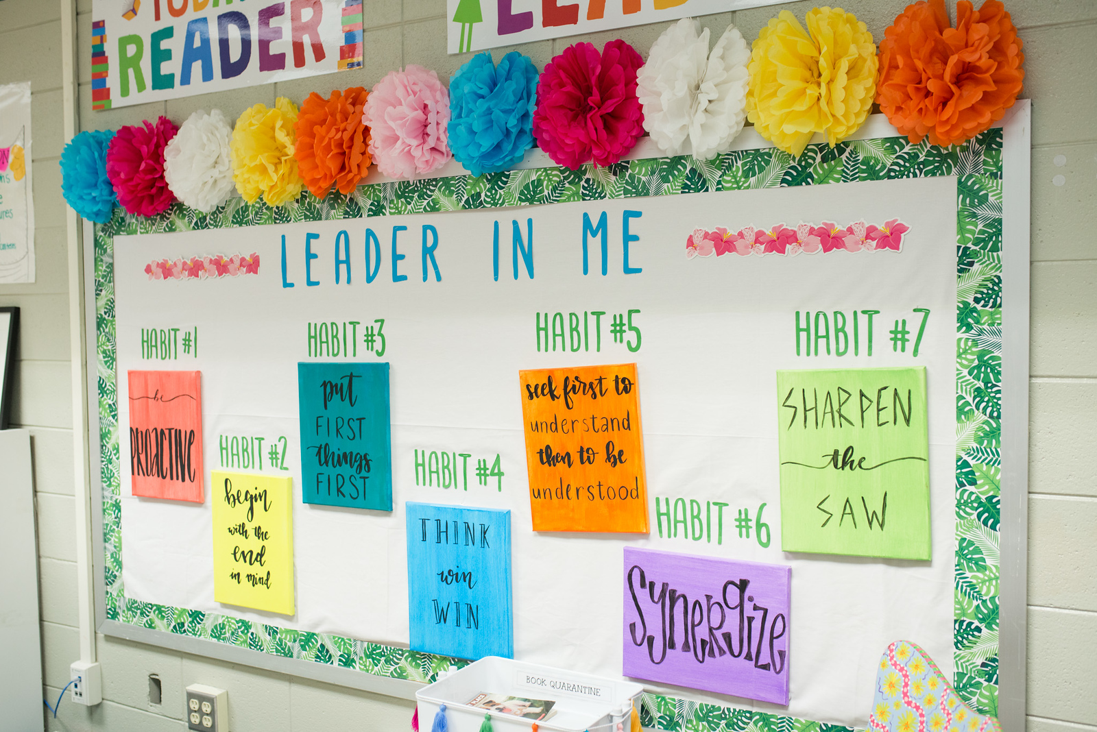 EdS Accomplished Teacher, colorful classroom board